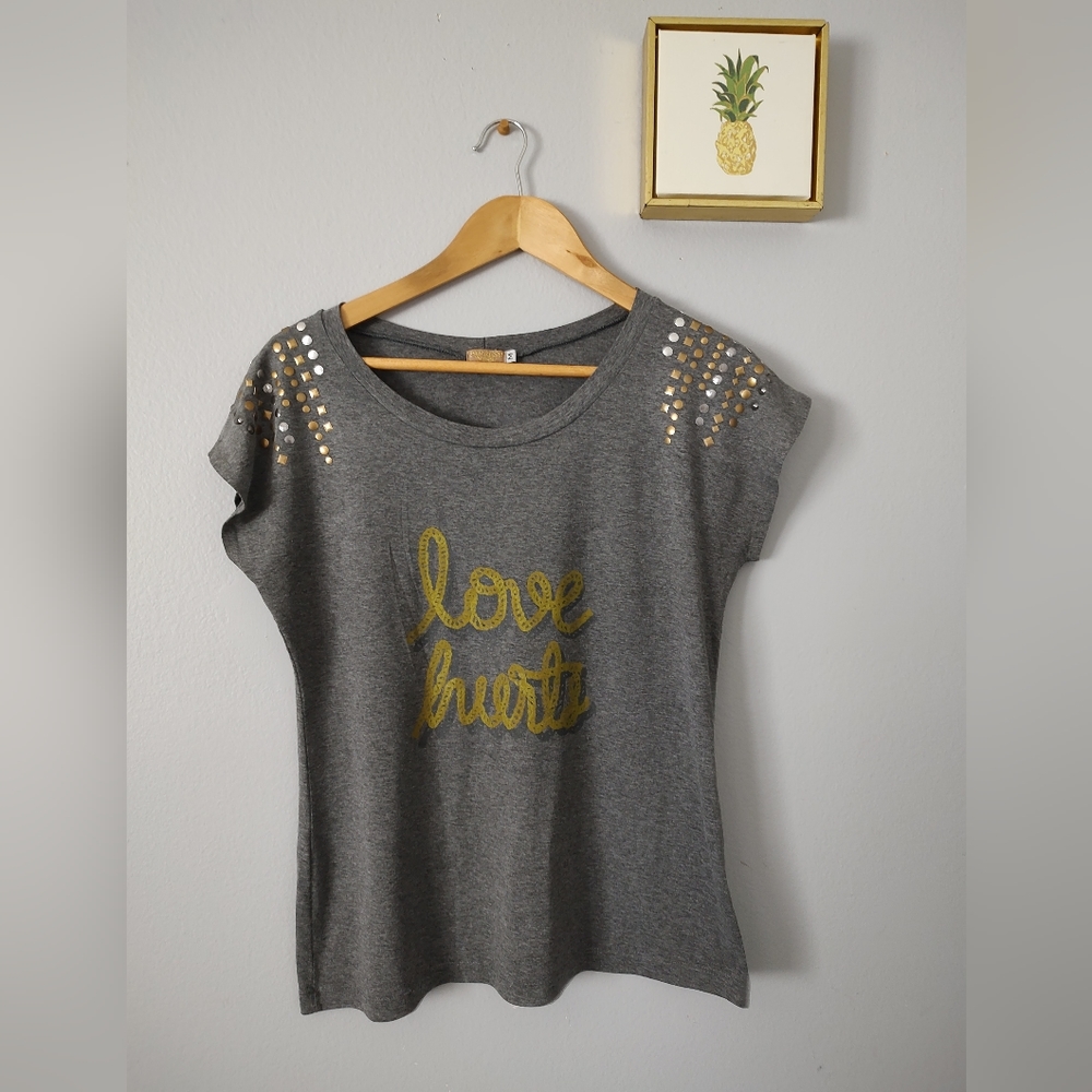 Top blouse Women Parrish casual gray  size Medium Good Condition